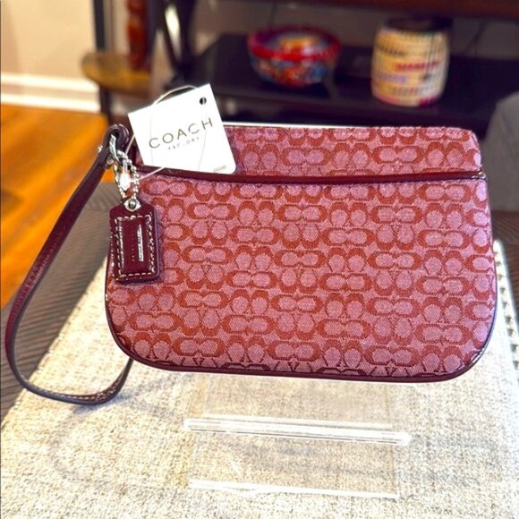 Coach Signature “C” Wristlet (Dusty Pink) with Hangtag & Care Instructions (NWT) - Picture 1 of 10